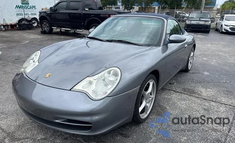 2003 Porsche 911 Carrera 2 z USA, uszkodzony, nr VIN WP0CA29903S651323